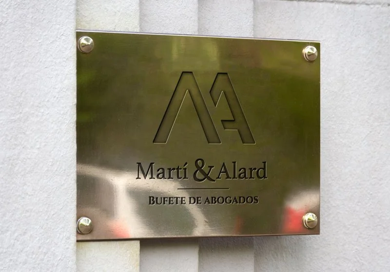 Imagen corporativa para Martí & Alard